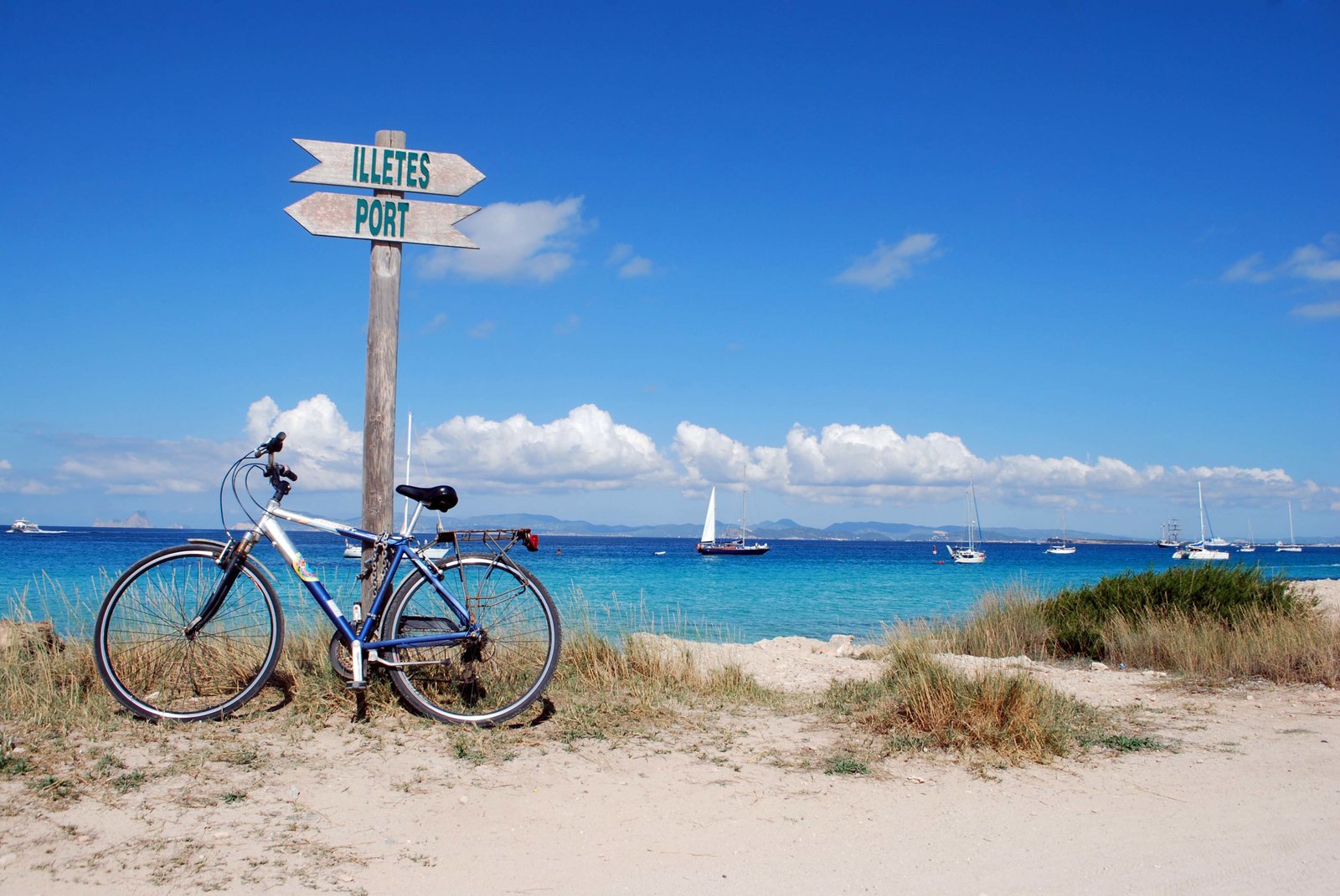 Formentera en bicicleta. ¿Cómo y por dónde moverte?