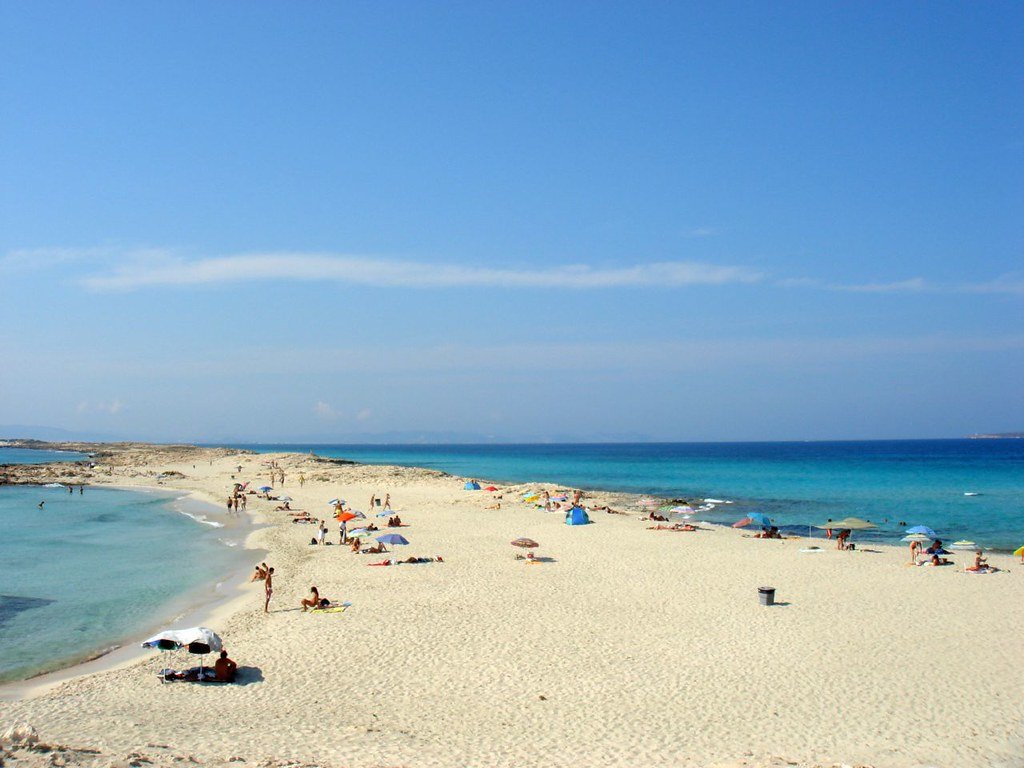 La playa de Illetes, seleccionada como la mejor de España por Lonely Planet