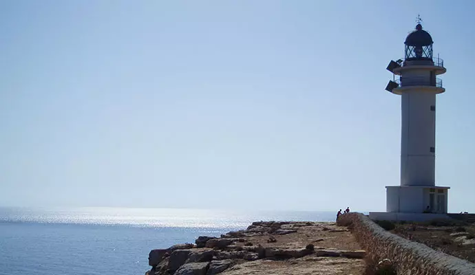 De ruta por los faros de Formentera: un viaje con vistas impresionantes