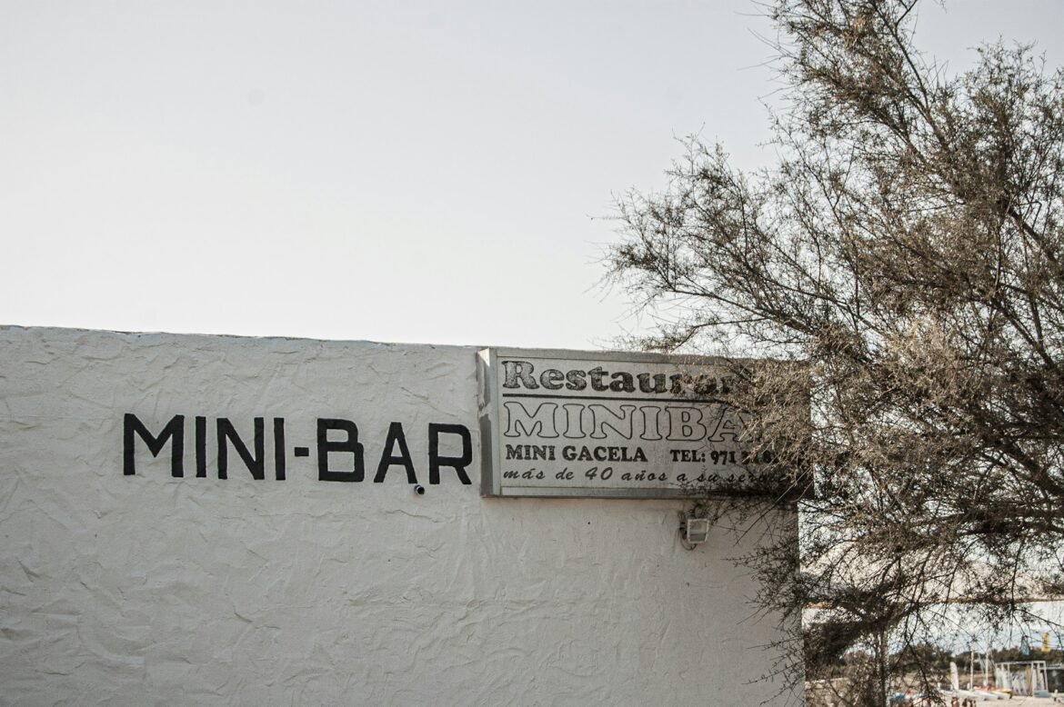 mini bar